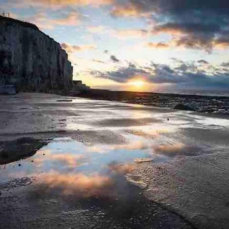 Pleine Face Mer Et Plage Ault Luaran gambar